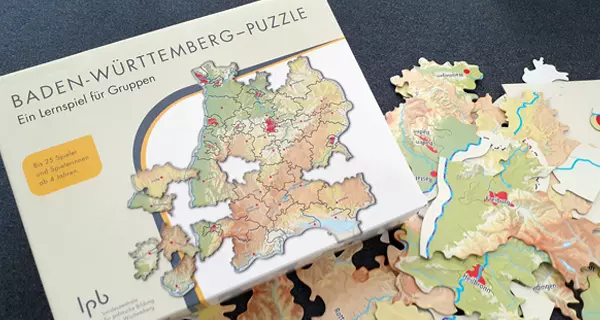 Groß- und Gruppenpuzzle Baden-Württemberg, Stuttgart 2011, Foto: LpB BW